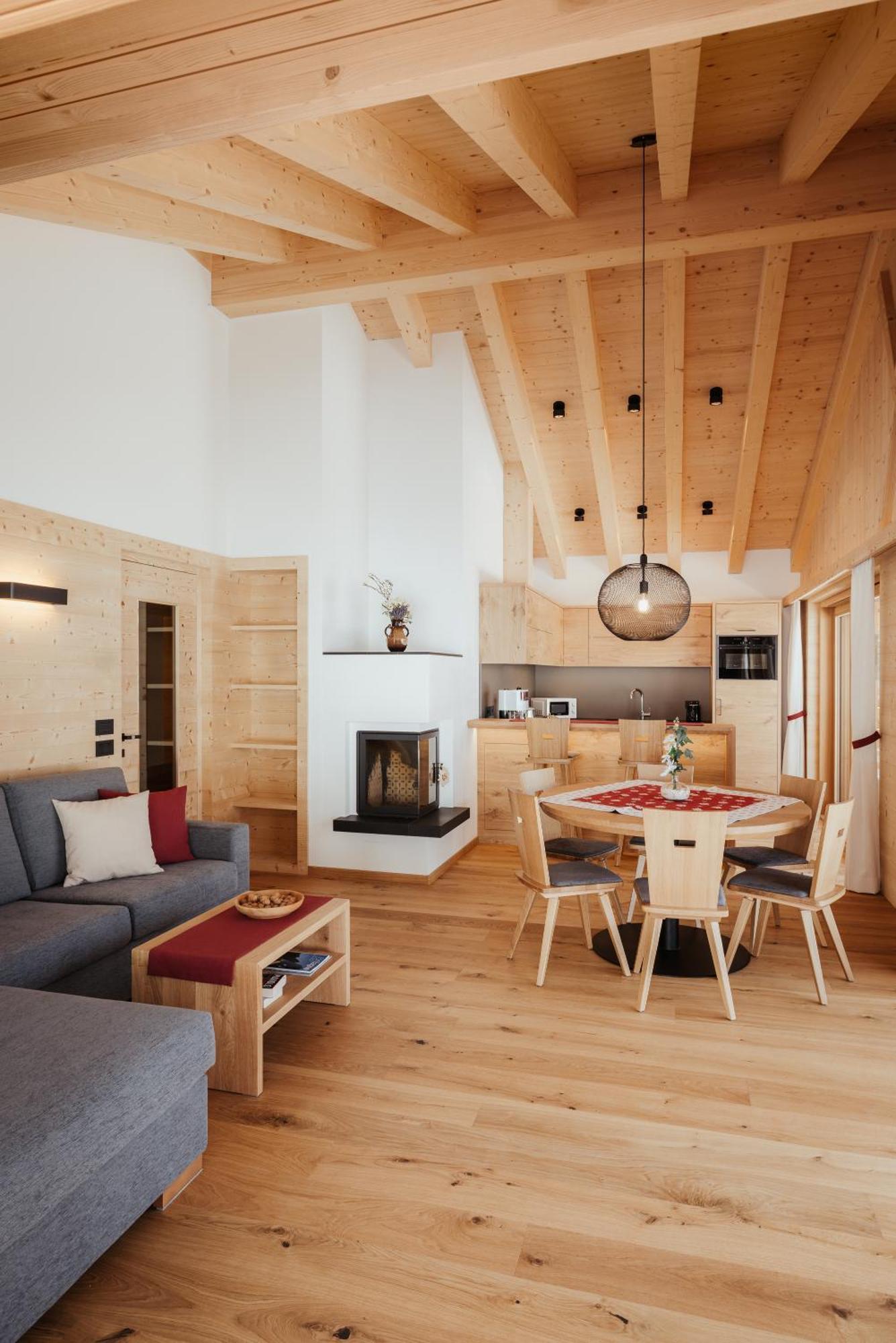 Chalet Laerchenhof Colfosco Exterior photo